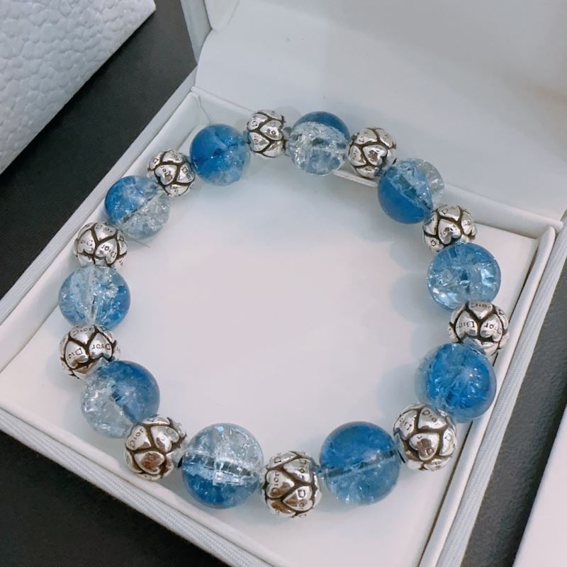 chr1st1an D10r bracelets